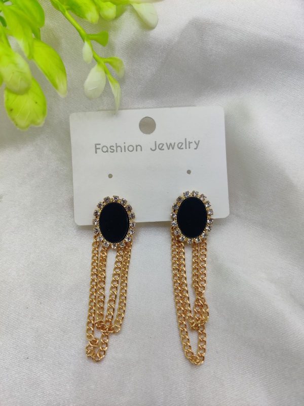 Elegant Black & Gold Oval Chain Earrings