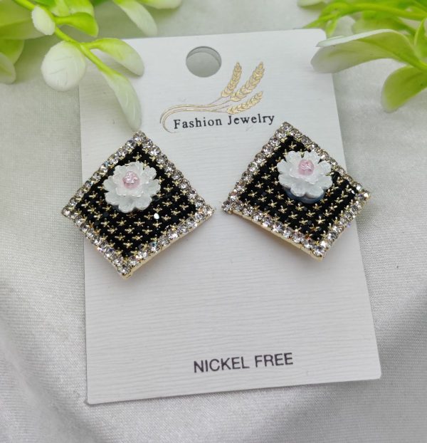 Imported Elegant Floral Stud Earrings With Rhinestone Border